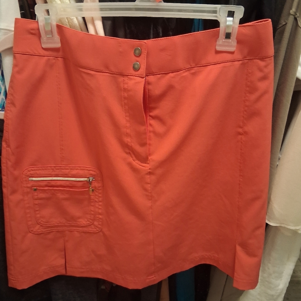 Golf Skort 30 In Waist 19 Long In Pumpkin Color Zipper And Button Pockets